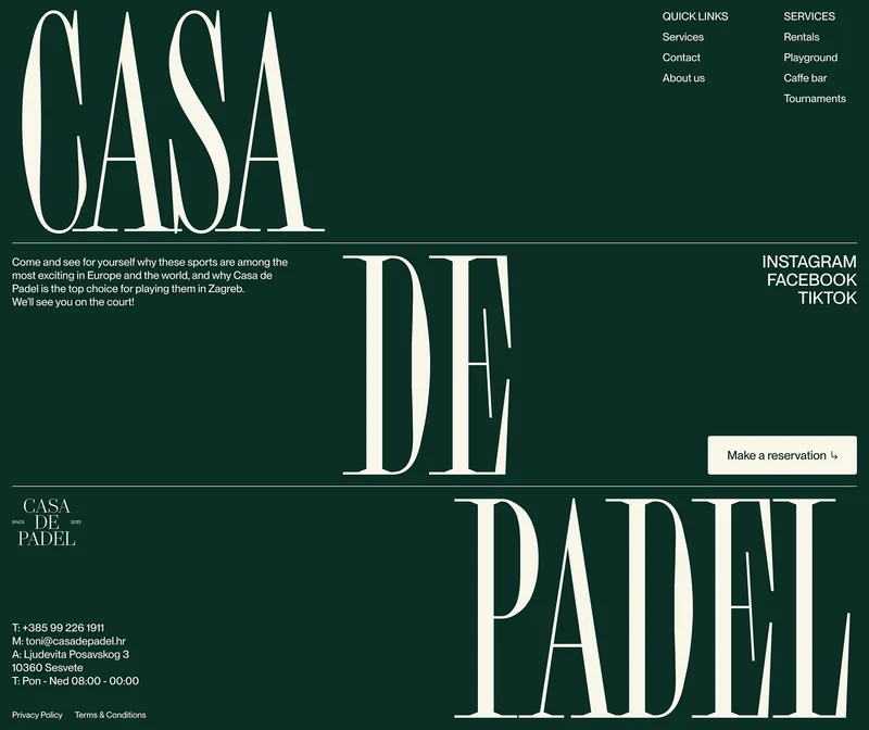 Casa de Panel green typographic website